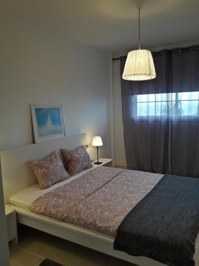 Апартаменты Sun And Ocean, Free Wifi Коста Калма Экстерьер фото
